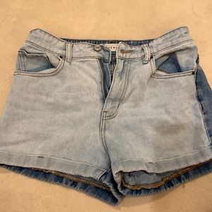 Two toned pacsun shorts